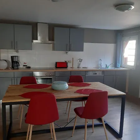 Le Pt'i Baillis 펜션 Nismes